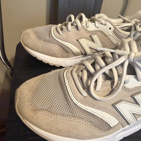 New Balance 997H Taupe Gray Suede Mesh Sneakers Women’s 7.5 - Picture 9 of 16